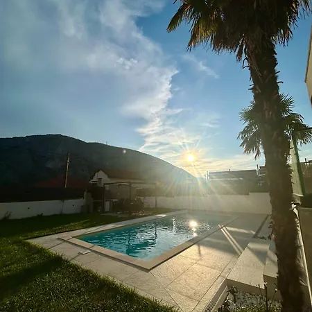 Vincek Villa
