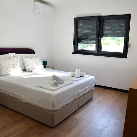 Vincek Villa
